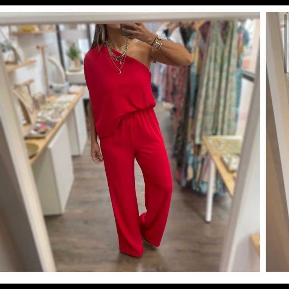 ❤️RED Jumpsuit